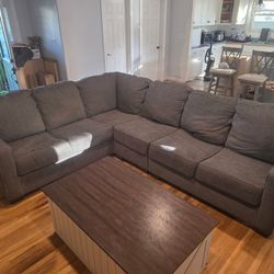 FREE COUCH  FREE COUCH