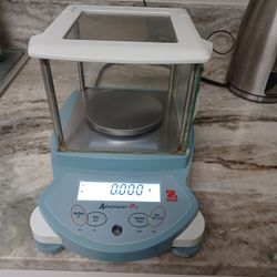 Ohaus Adventurer-pro Model Av313 Balance, Capacity 310g

