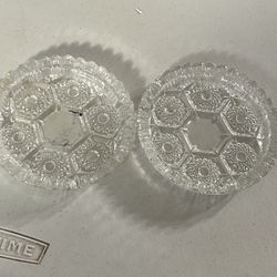 ❤️🎅🏻💚(2) Vintage Pressed Glass/AshtraysTrinket Tray