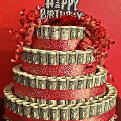 Money cake arrangement
