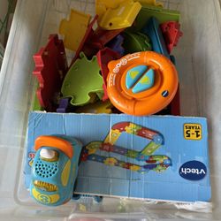 Building sets, construction toys, educational games