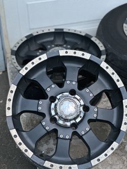 Toyota Tundra 18” Wheels