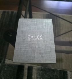 ZALES 10K WHIT GOLD EARRINGS