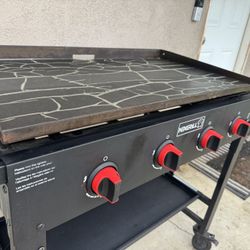 NEXGRILL 4 Burner Grill With Cover