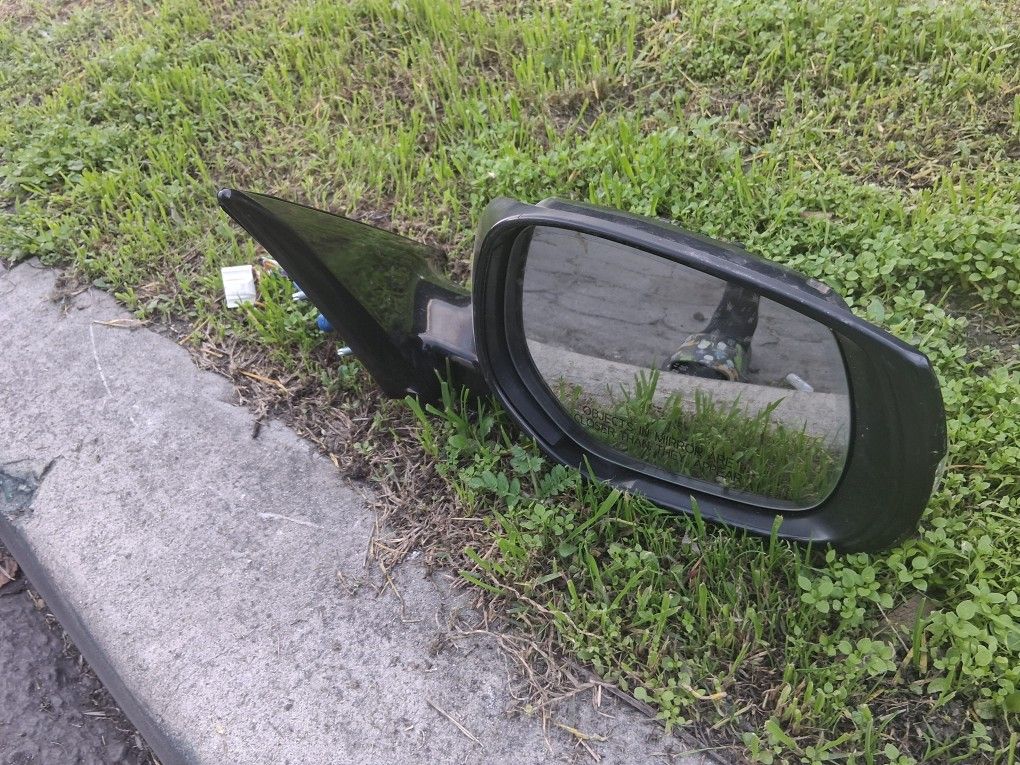 Infiniti Q50 Mirror