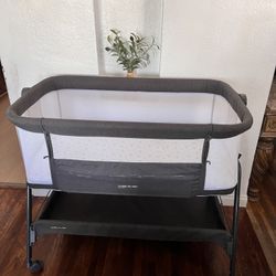 Angel bliss bassinet