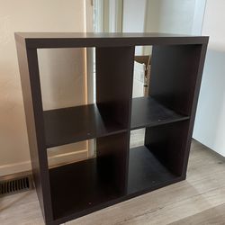 Solid Wood 4 Cube Bookcase/Storage Shelves