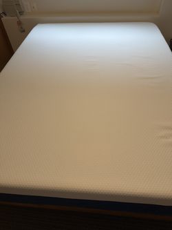 Molblly Queen Size Mattress