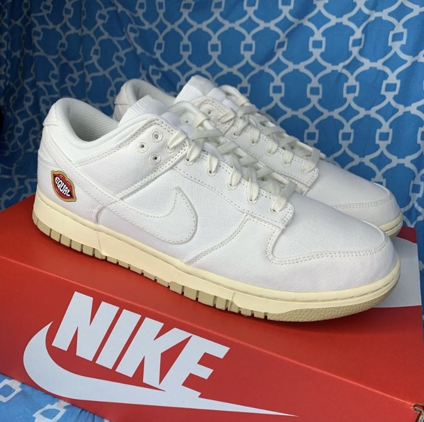 Nike dunk low Men's size Womens the future is equal SE rare