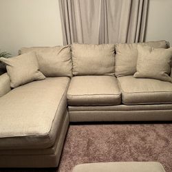 Sofa Chase Ashley Furniture (Great Condition)