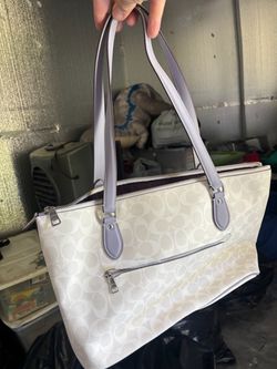 Coach Signature Tote Bag