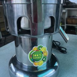 Comercial Juicer Electric 