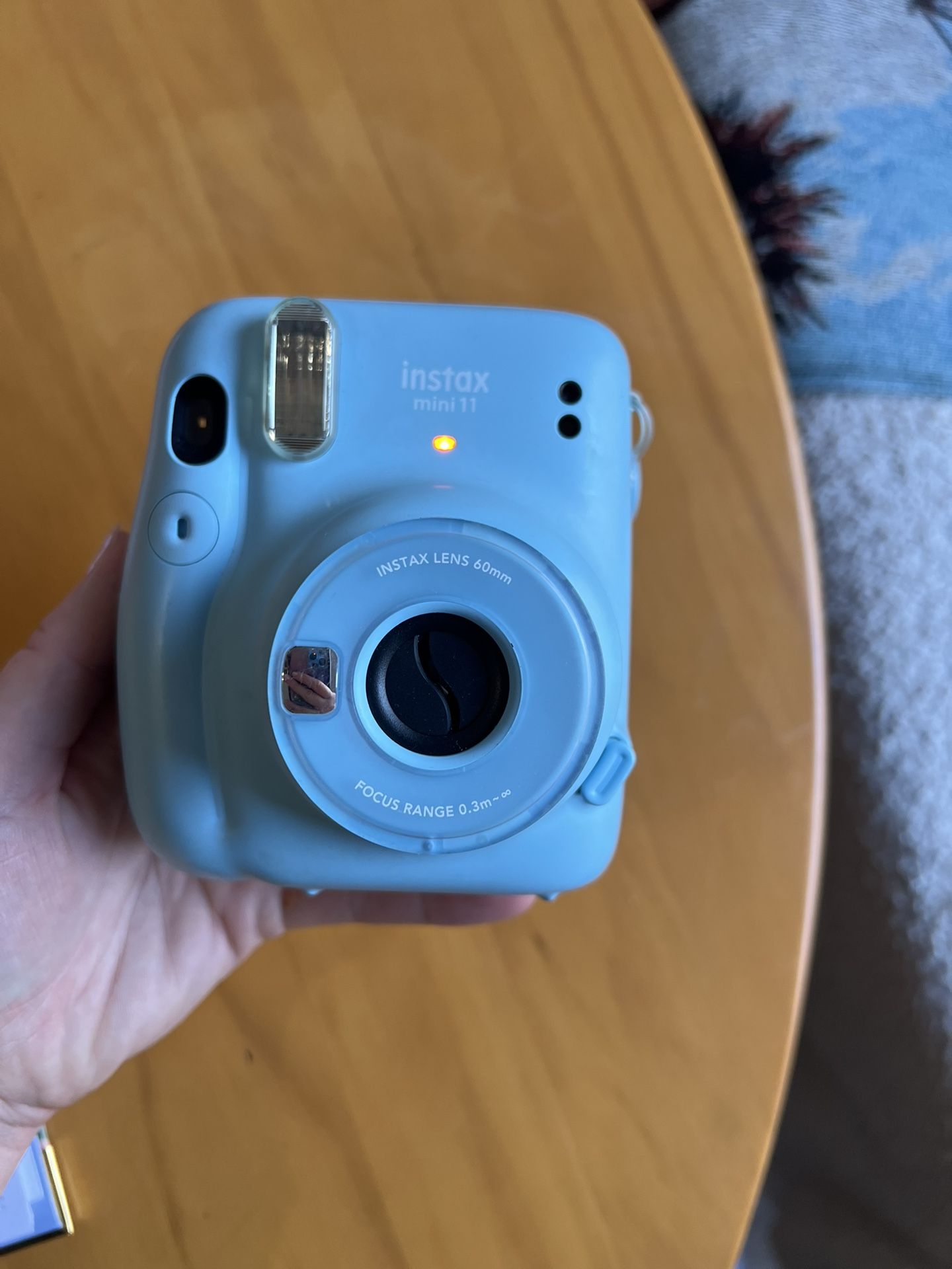 Fugi Film Baby Blue Instax Mini 11 Polaroid Camera