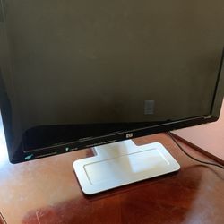 25.5 Inch Hp Monitor With Camera And HDMI 