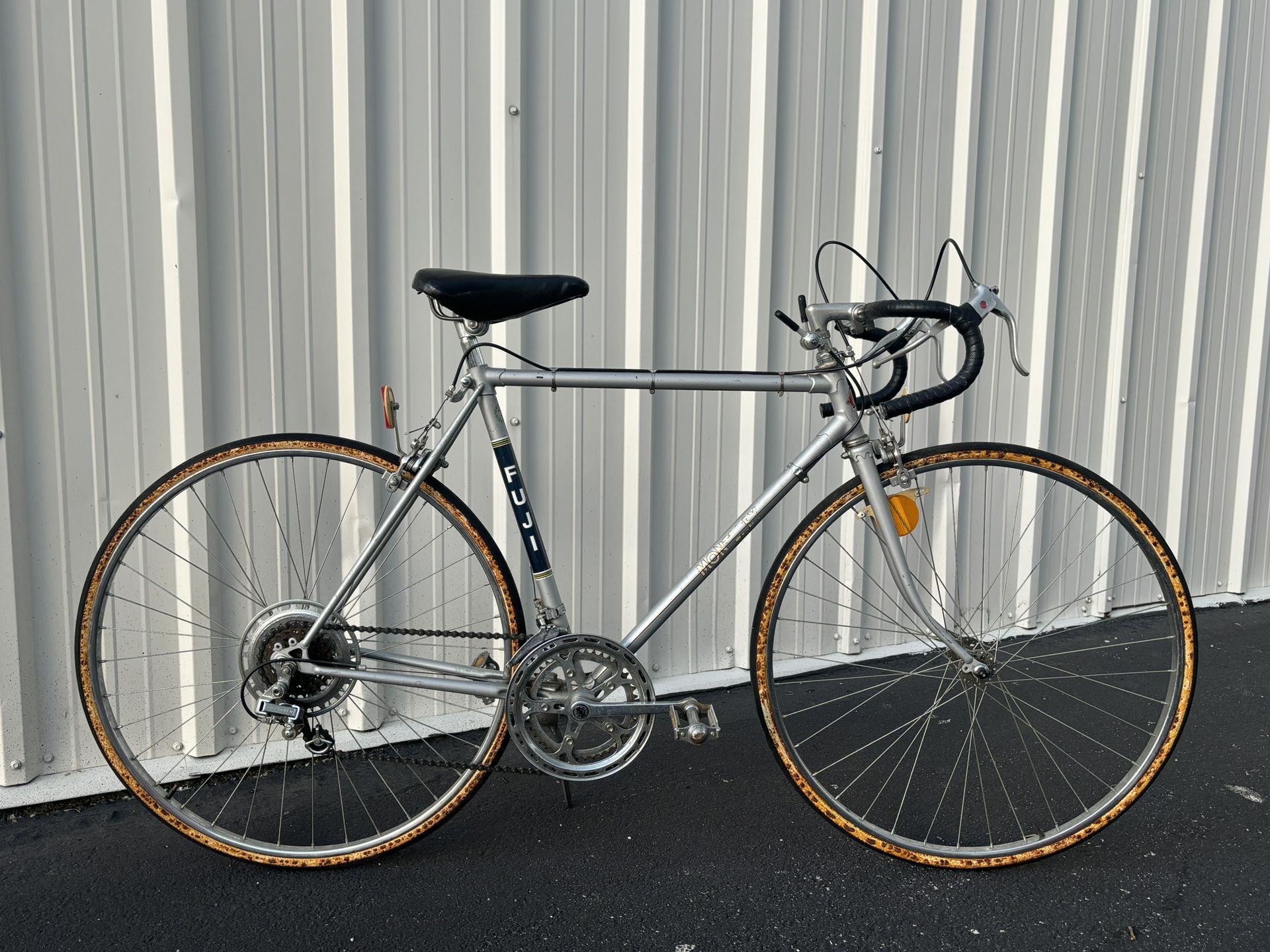 Vintage Fuji Road Bike
