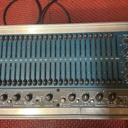 BSS OPAL Graphic Equalizer Ashly XR1001 3-way Crossover $300