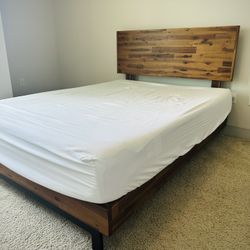 Solid wood platform bed (queen) + 10” cooling gel memory foam mattress