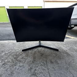 Samsung Curve Monitor