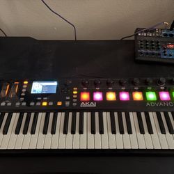 Akai Advance 49 Usb Midi 