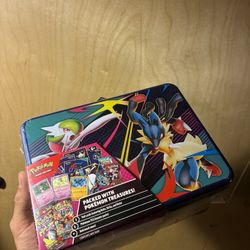 Collector Chest 2025 Pokemon 