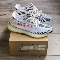 Zebra Yeezy 350 Sz11