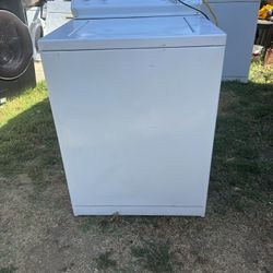 Washer Brand Whirlpool Heavy Duty Everything Works Great With A 3 Months Warranty 