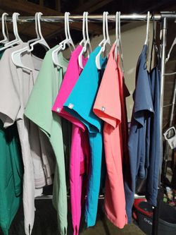 Small Figs Scrubs