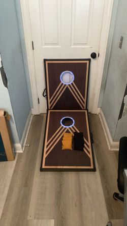 Bean Bag Toss LED Game Set (cornhole)