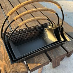 Three Piece Decor Set