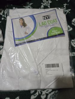 Never Used White Labcoat Large