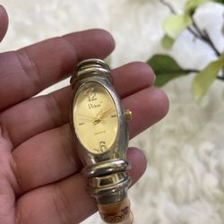Vibrant Watch 