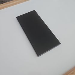 S23 Ultra - 256 GB - Like New