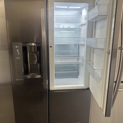Side by side Refrigerator