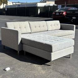 CB2 Ditto II Pewter Tufted Sectional Sofa Ask For Delivery 🚚