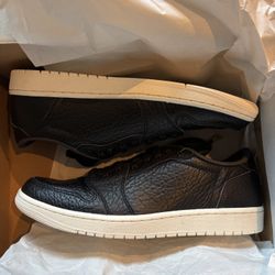 Jordan 1 Retro Lows 