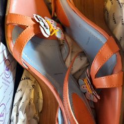 Women's Shoes