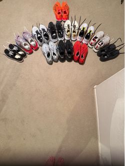 SHOES