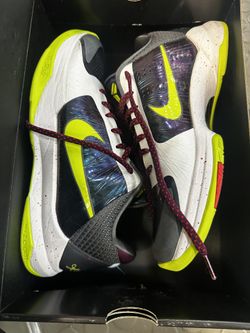 Kobe 5 Protro Chaos Size 9.5