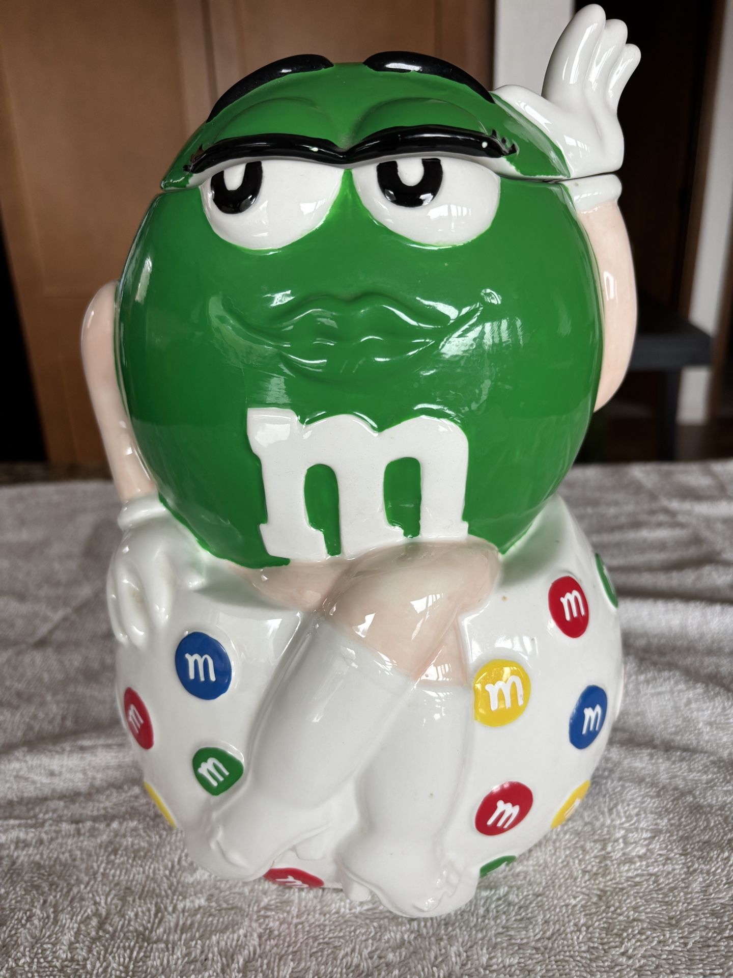 Cookie Jar green M&M