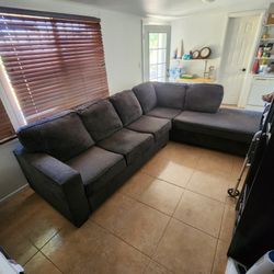 Dark Grey Cloth Sectional Couch