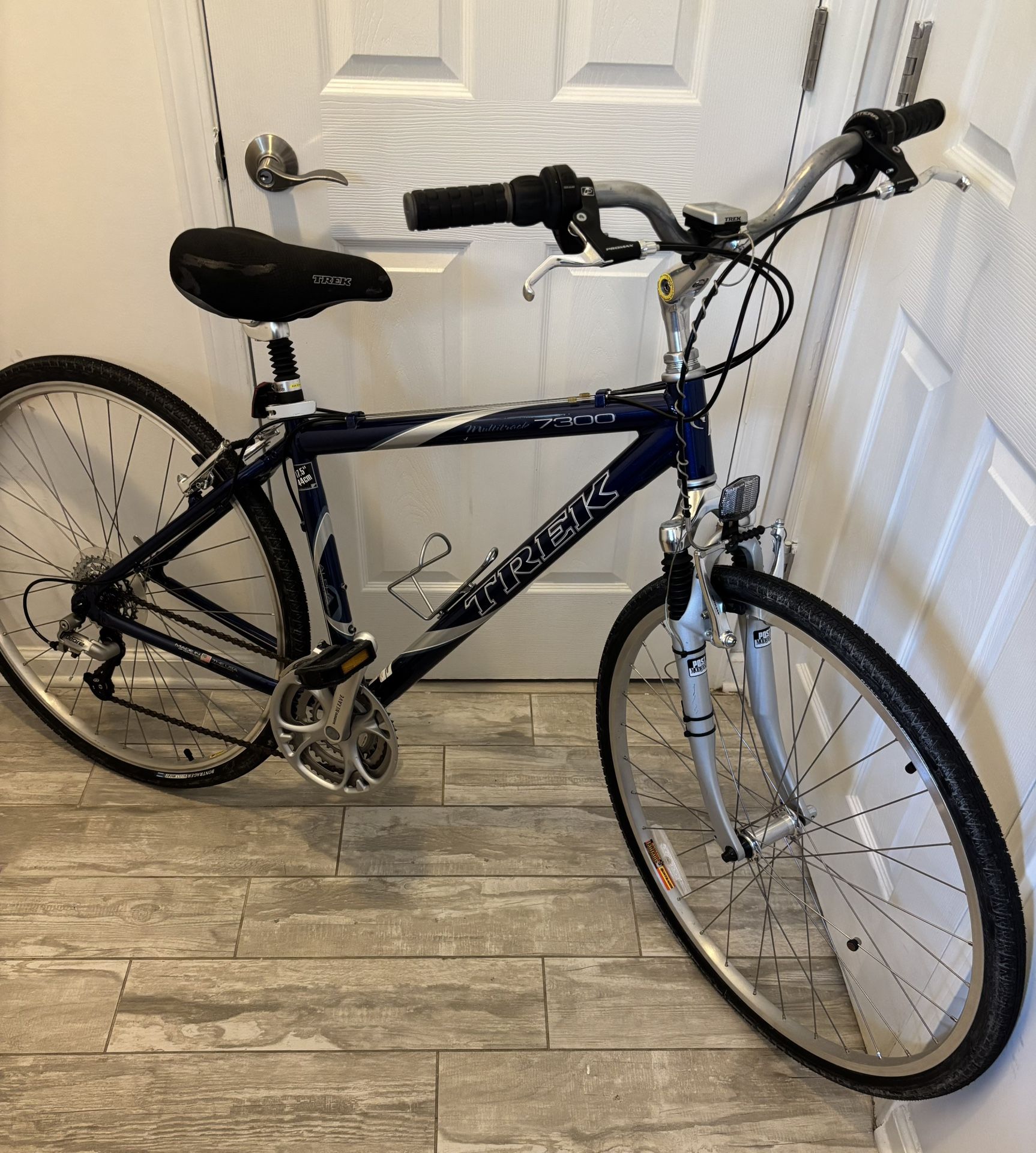 Trek Hybrid Bike