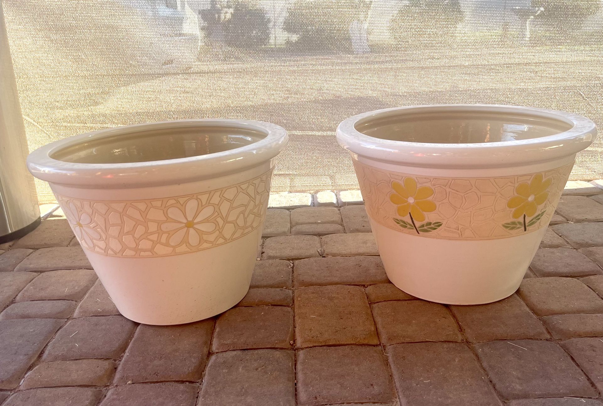 Decorative planting Pots