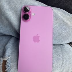iPhone 16 Plus