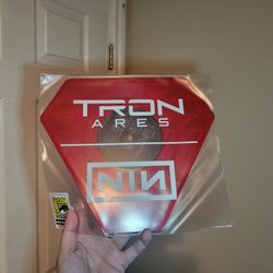 Tron Ares Nine Inch Nails Comicon Exclusice  Vinyl