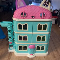 toy house