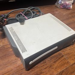 Xbox 360 W AV 60GB