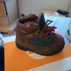 Brand New Timberland Boots Size 6mm (Kids)