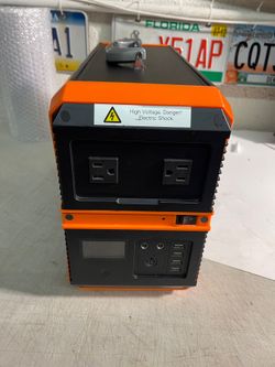 SUNGZU SKA1000 1000W 110V/220V Portable Outdoor Emergency AC/DC Lithium Battery. No Charger
