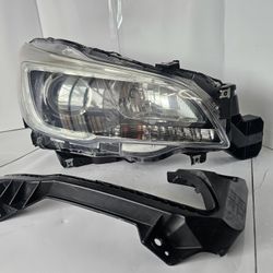 2015-2017 OEM Subaru Legacy Outback Halogen Headlight Right Passenger Side w/Braket