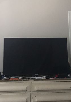 Samsung smart tv with remote